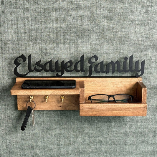 Personalized Wooden Key & Mail Holder — Custom Family Name Wall Sign